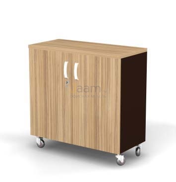 Мебель для персонала Шкаф мобильный, глухие двери BR82.0243
